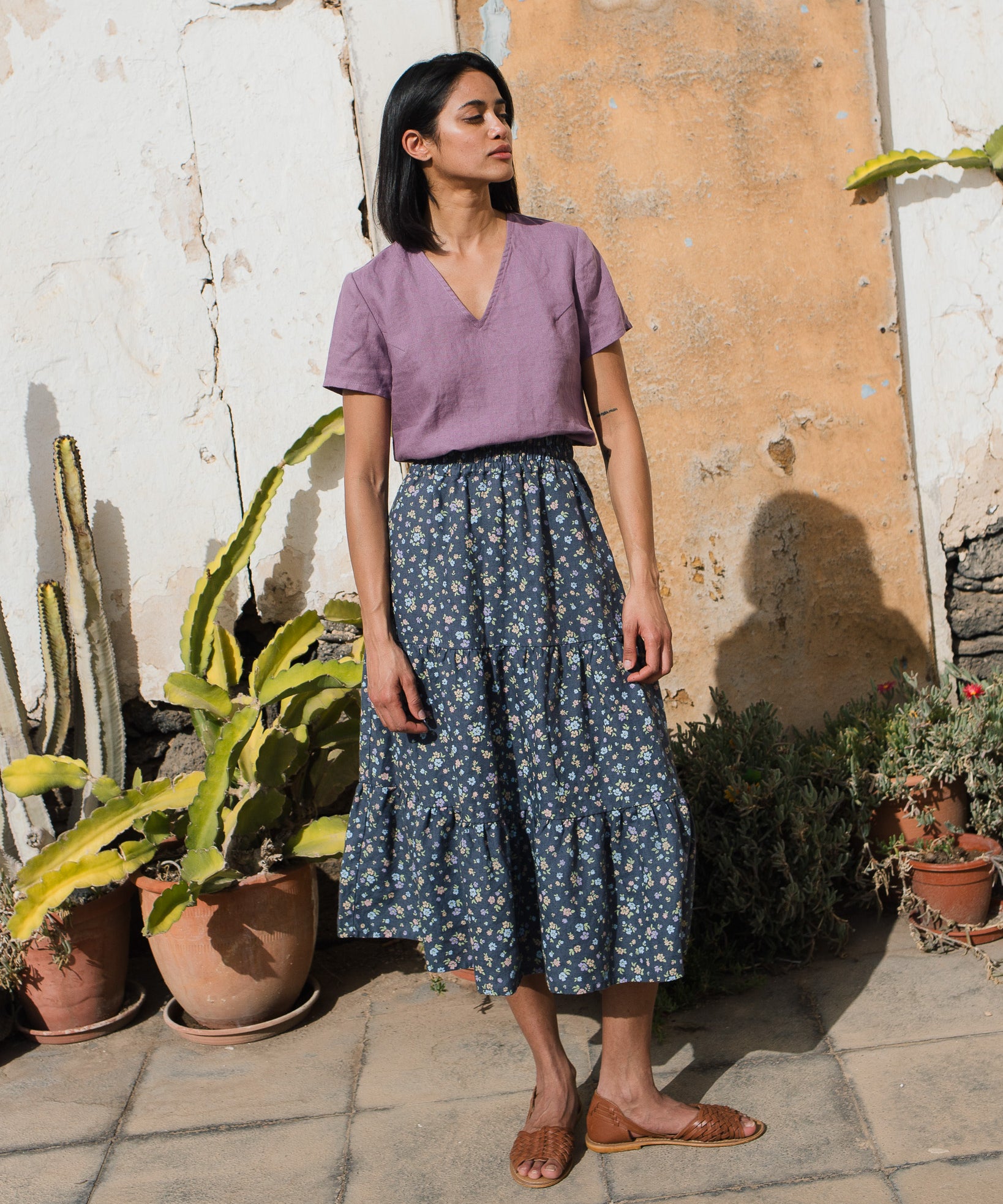 LUCA V-neck fitted linen top - notperfectlinen