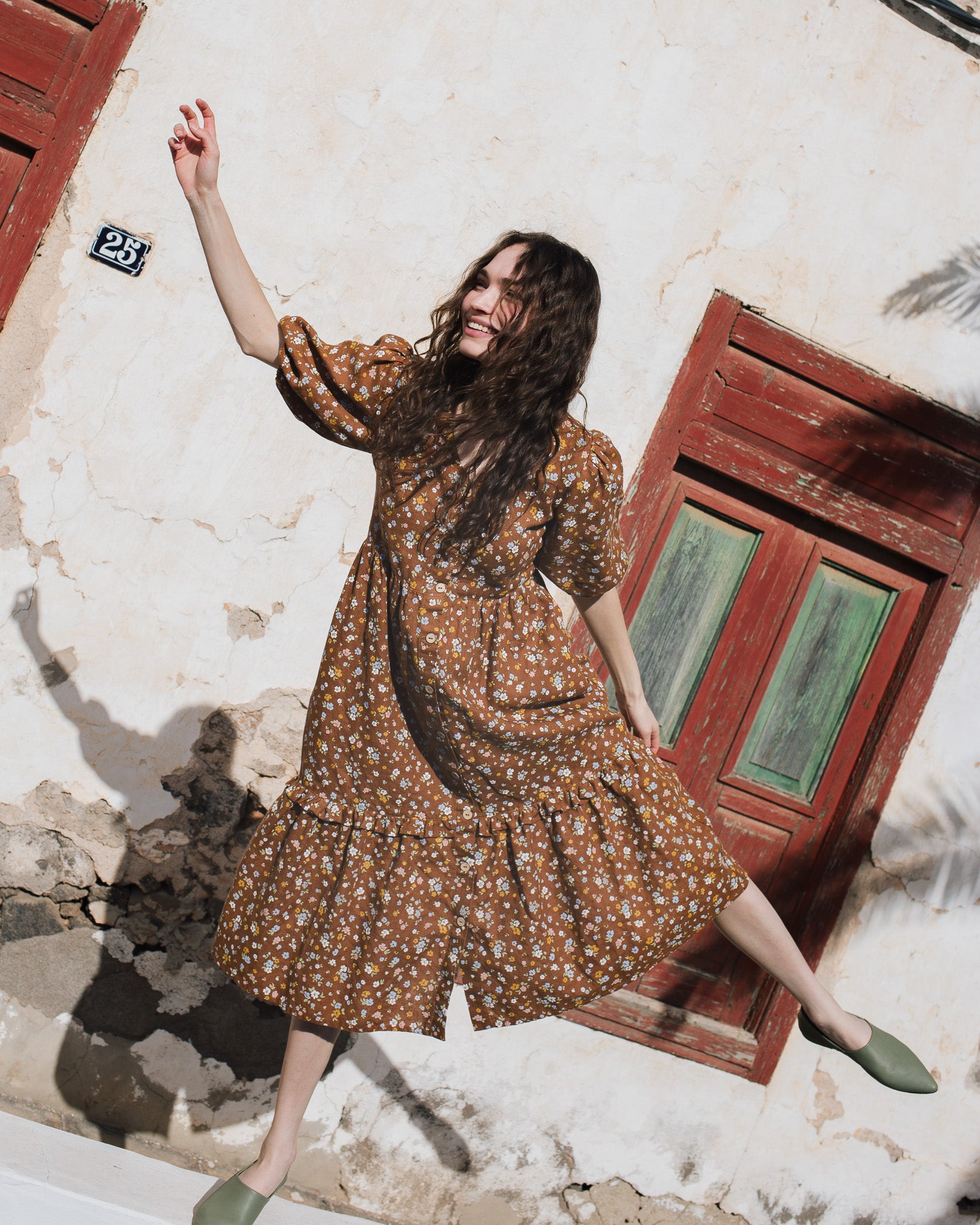 ELYSIAN V-neck linen dress - notperfectlinen