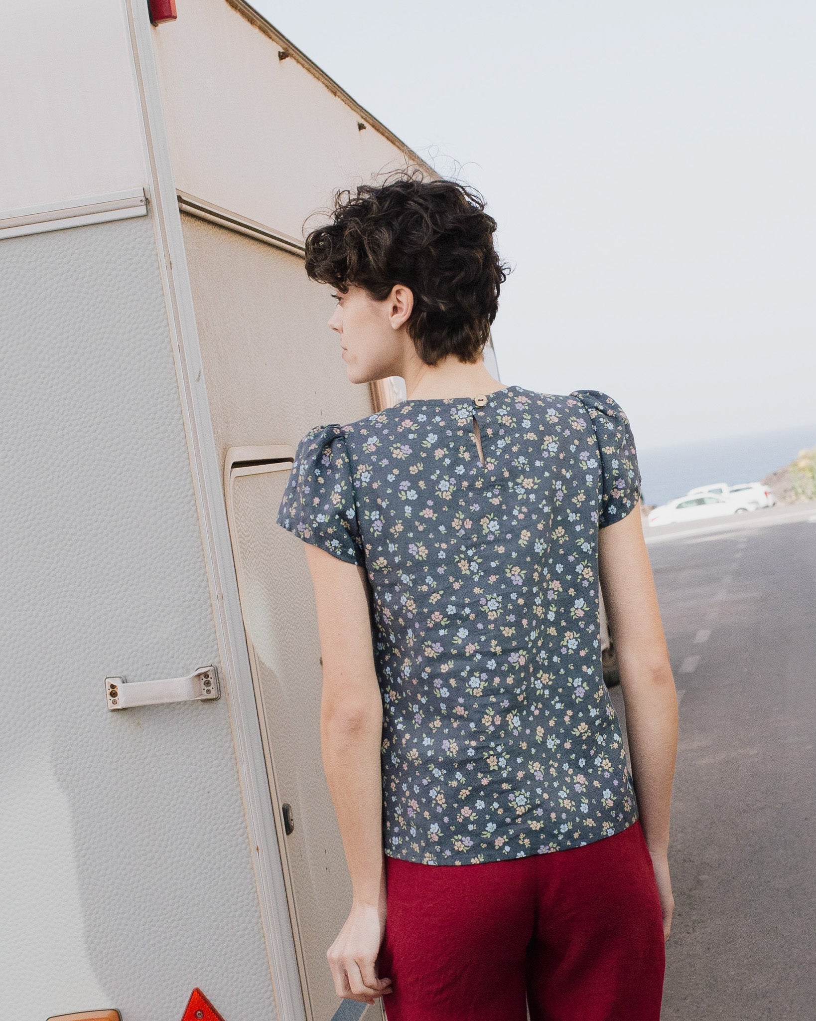 SIENNA fitted linen top - notPERFECTLINEN