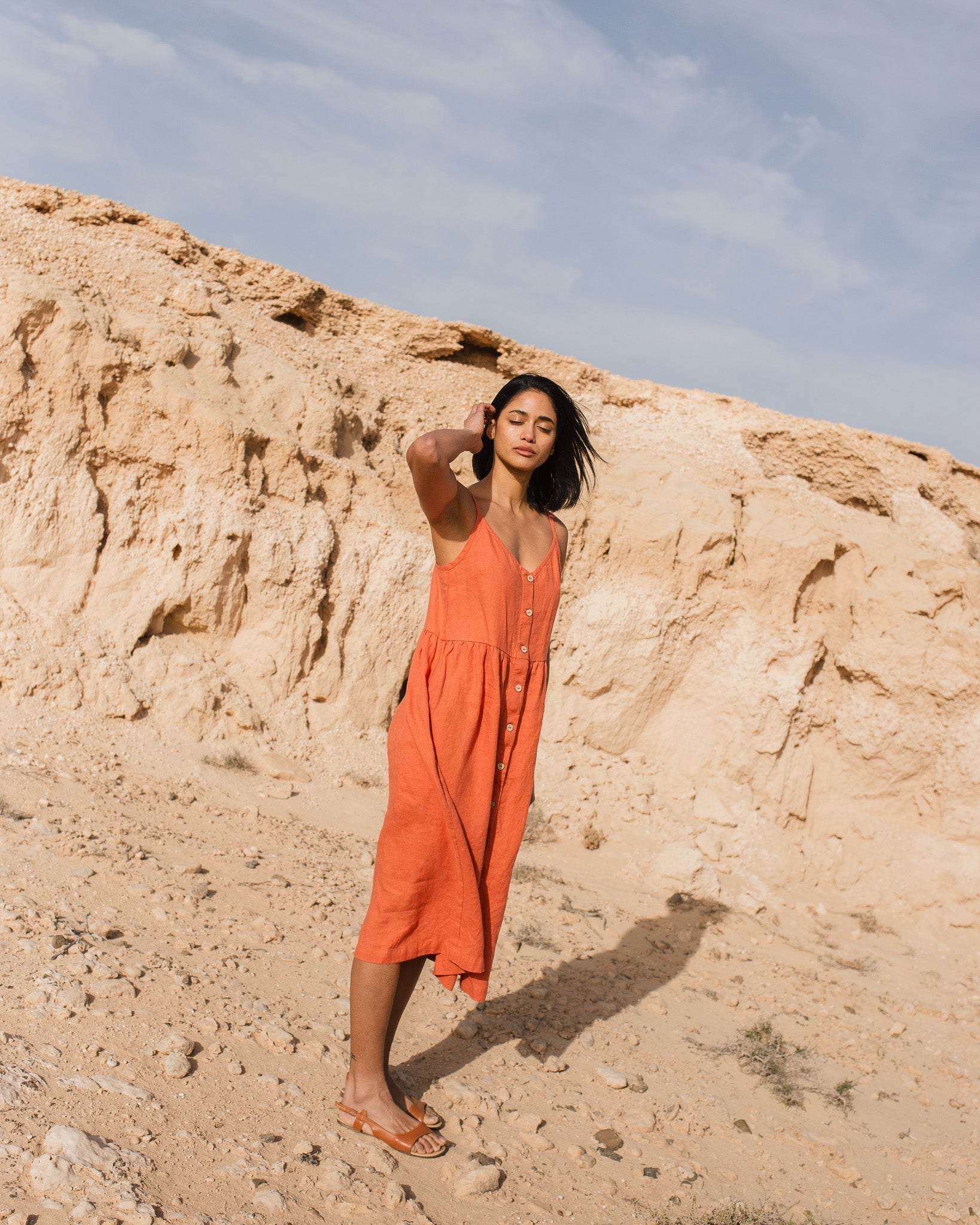 5 Must-Have Linen Garments Dominating Wardrobes This Summer