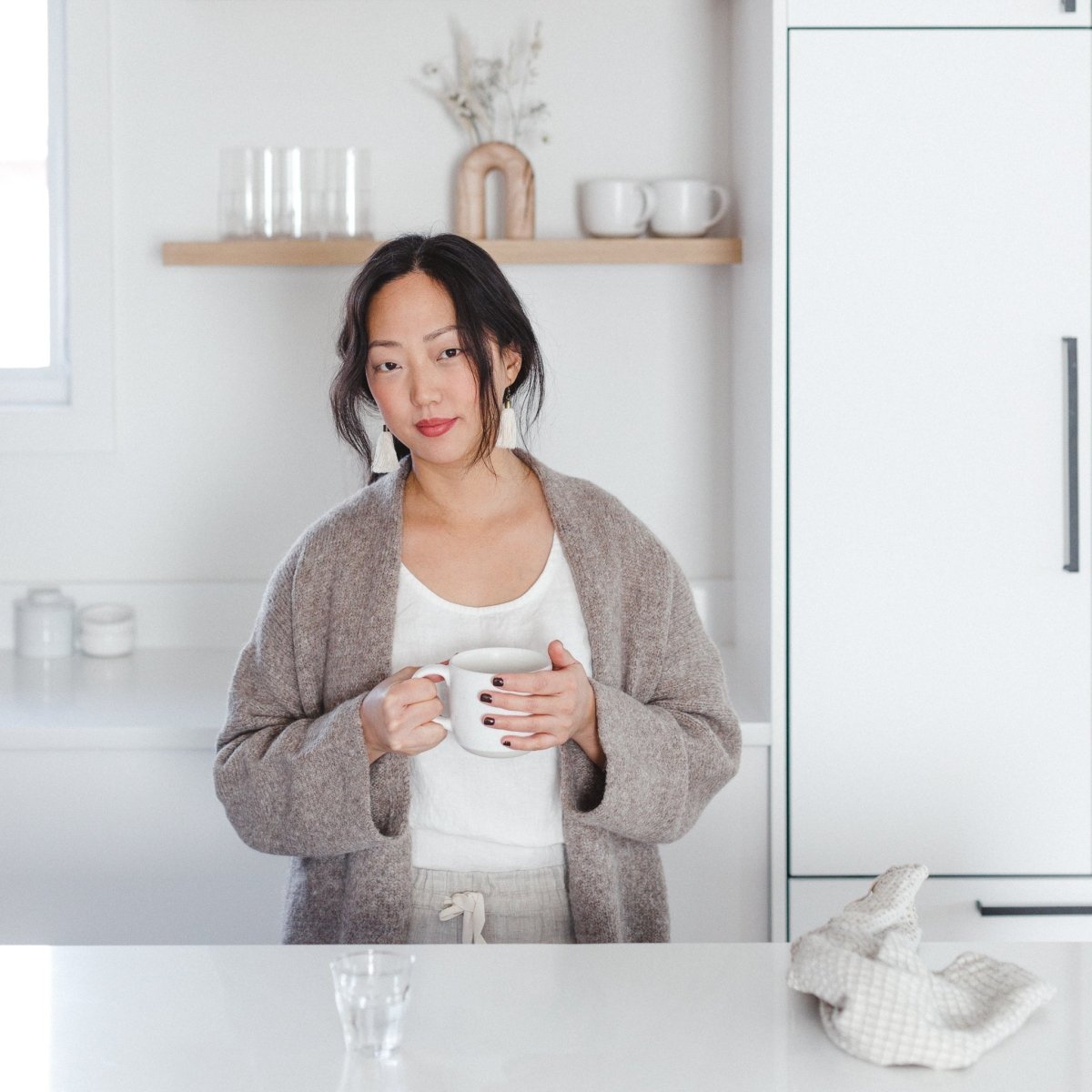 Creating aesthetically pleasant surrounding with neutral tones | Meet Esther Lee Hollywood - notPERFECTLINEN