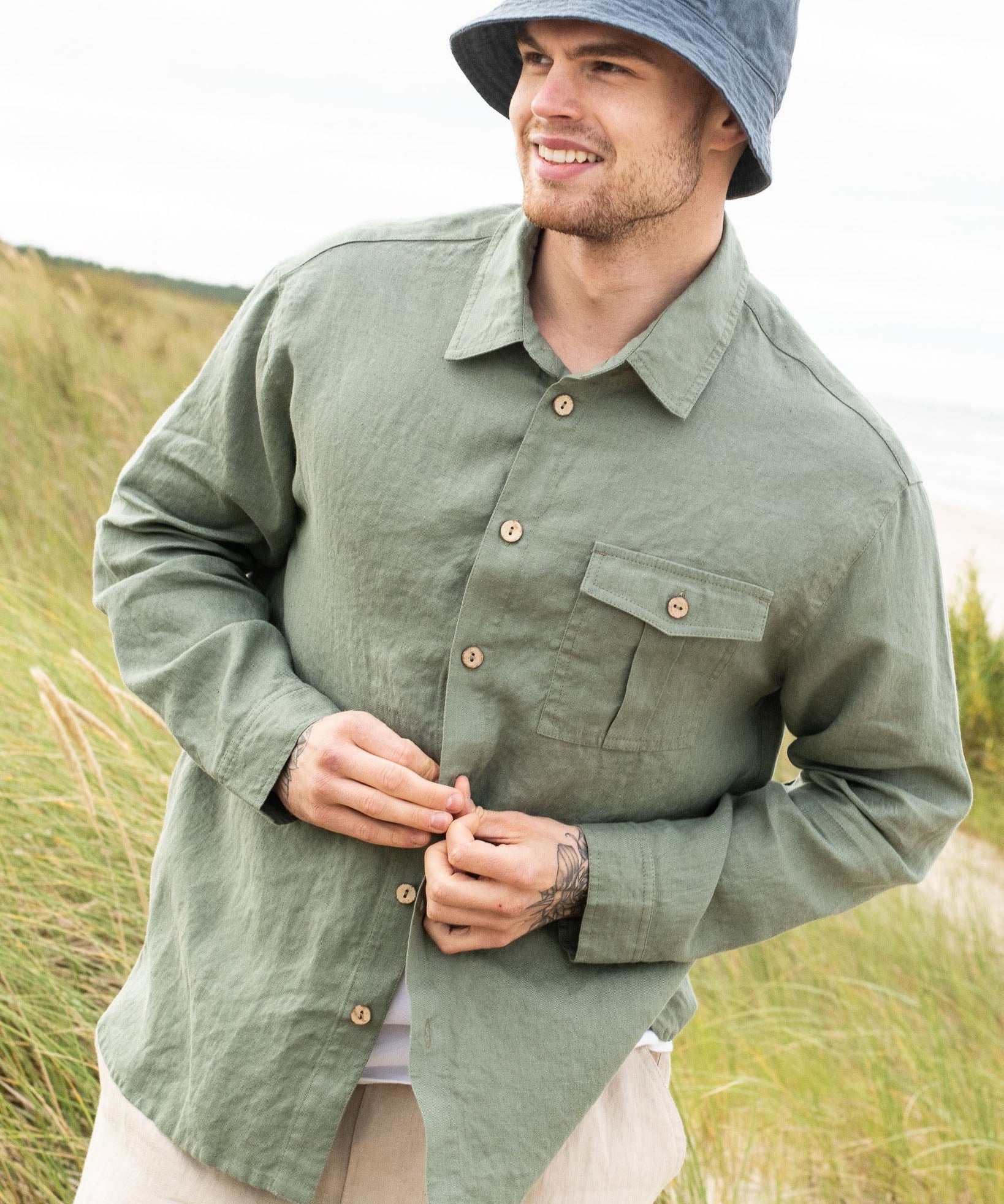 R: Men’s long sleeve linen shirt MONTREAL (Size: S; Color: Cinnamon Rose) - notperfectlinen