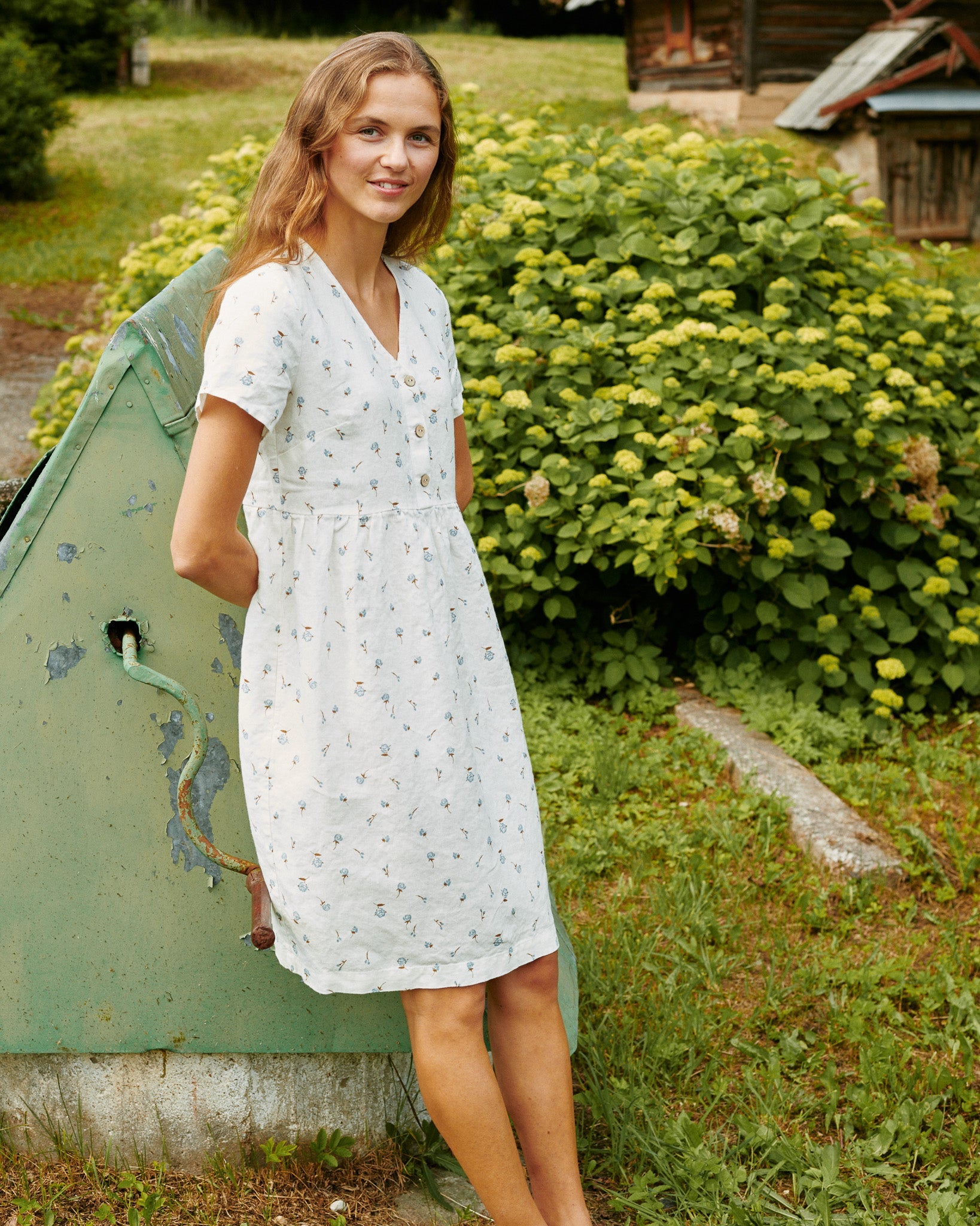 SYMI V-neck linen dress - notPERFECTLINEN