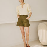 R: SOLLER shorts (Size: S; Color: Light Butter)
