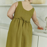 R: MAYA button down linen dress (Color: Chambray Bloom; Size: M - MAXI (44.1 in | 112 cm))
