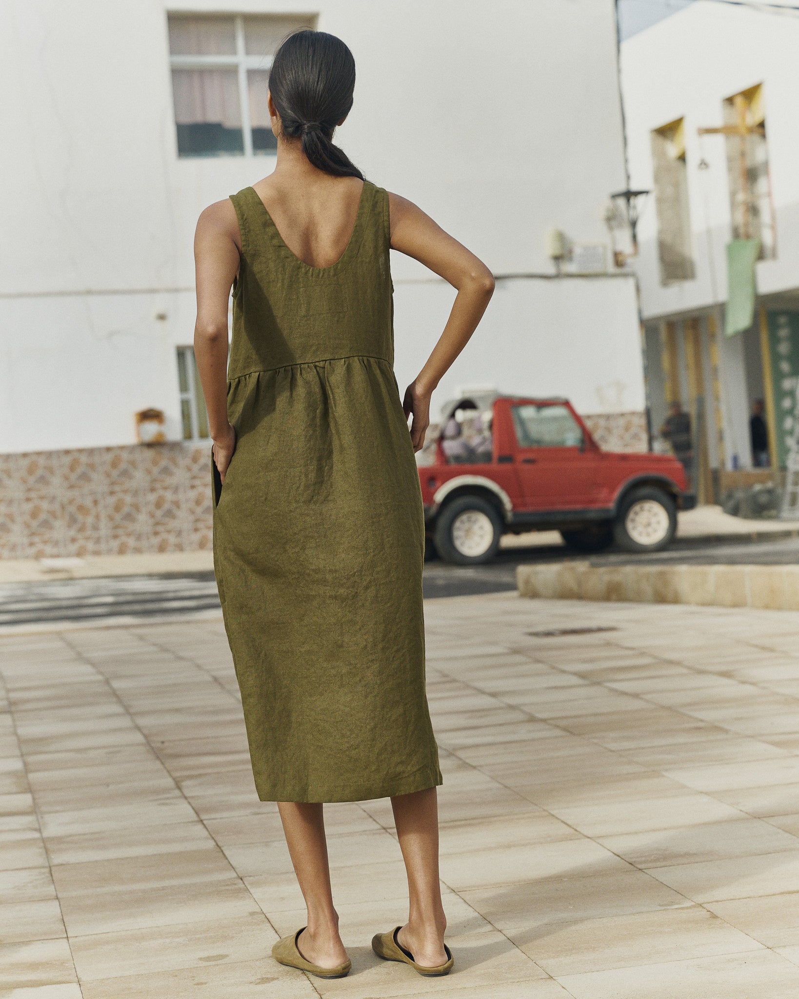 VALLEY front brass snaps linen dress VALLEY front brass snaps linen dress