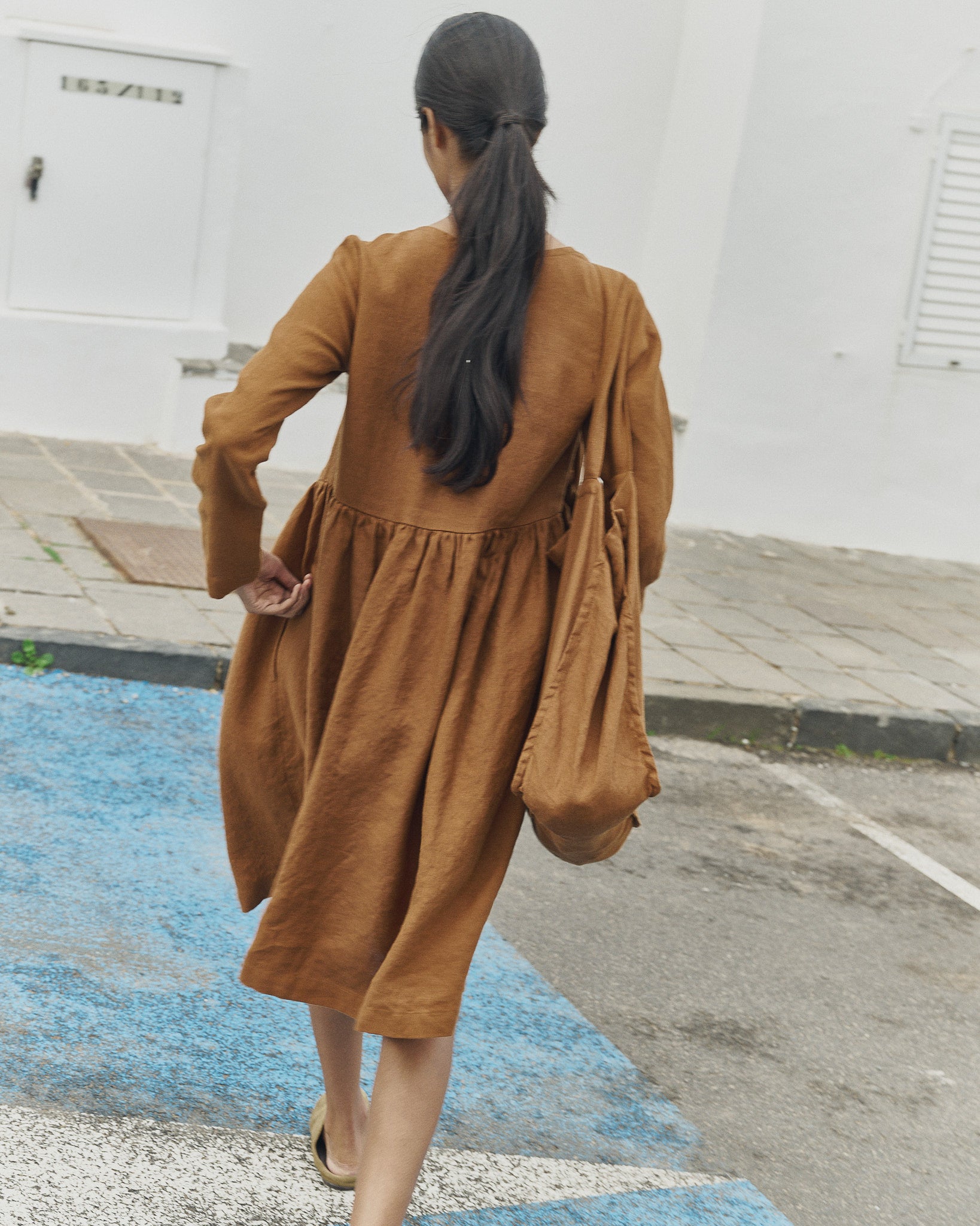 Long sleeve midi MAMA linen dress