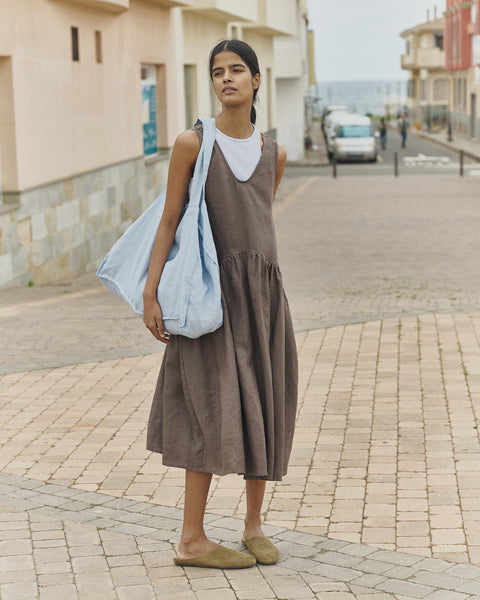 VOLUME oversized linen dress VOLUME oversized linen dress
