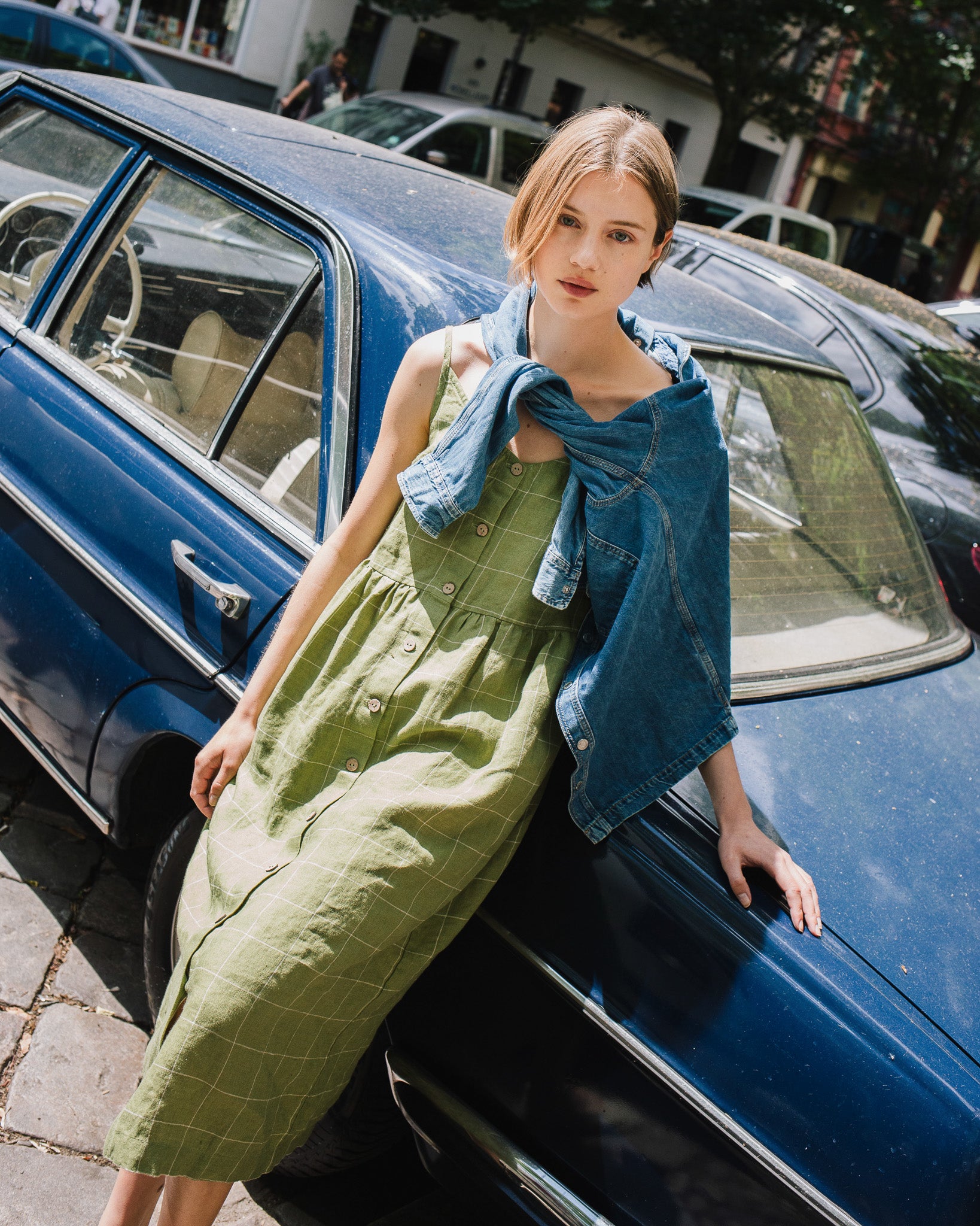 not perfect linen sarah dress 10 easy ways to style the Sarah dress from @notperfectlinen I just bought it secondhand, so I figured Id try it with a bunch of items in my closet. Which is your favorite?, #ootd #midsizestyle