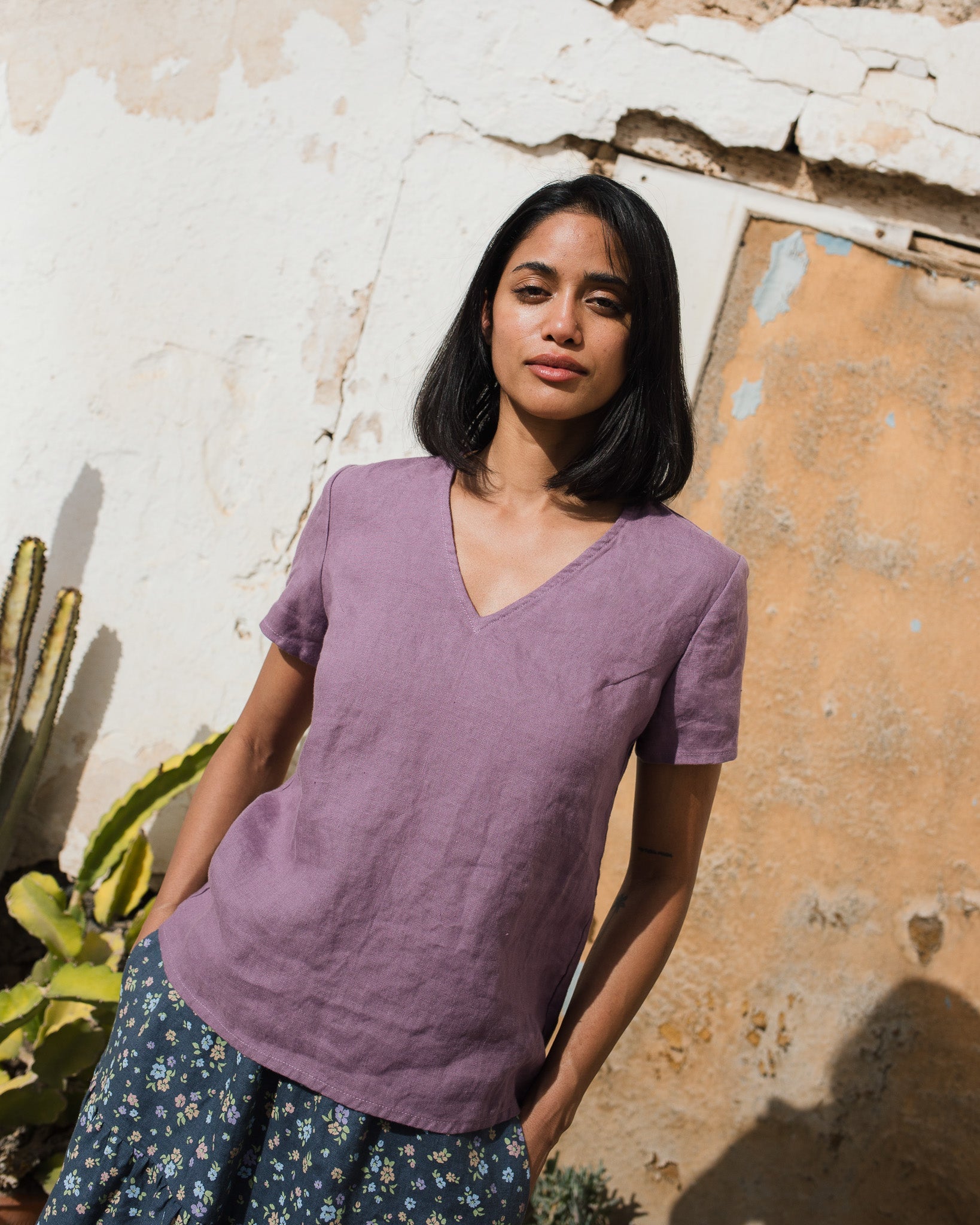 LUCA V-neck fitted linen top - notperfectlinen