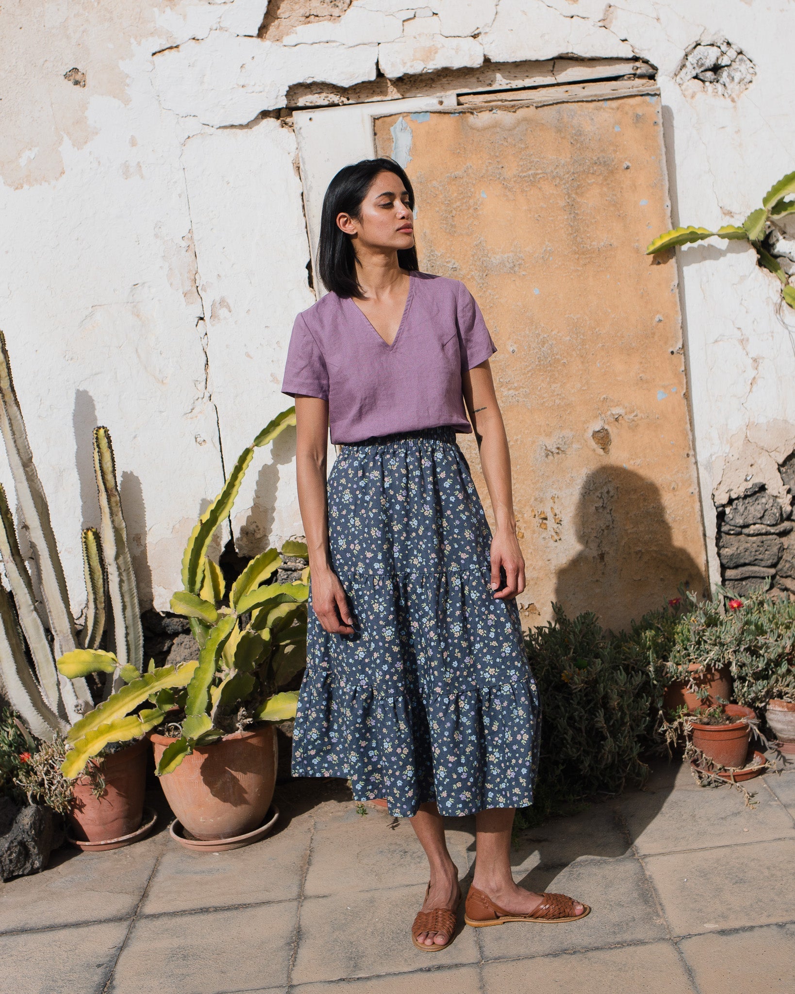 LUCA V-neck fitted linen top - notperfectlinen