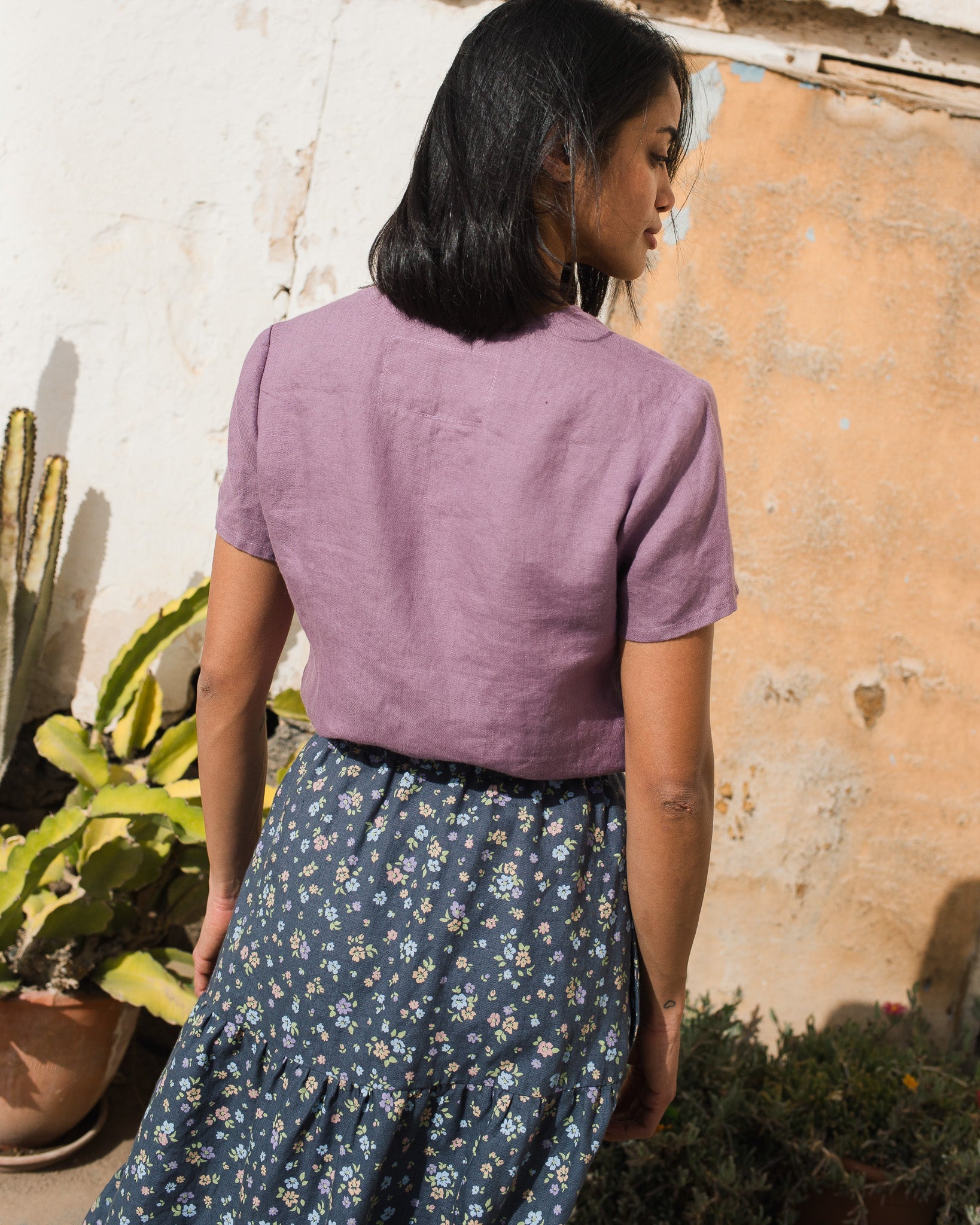 LUCA V-neck fitted linen top - notperfectlinen