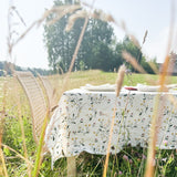 R: Linen tablecloth (Size: 140x138 cm; Color: Natural)