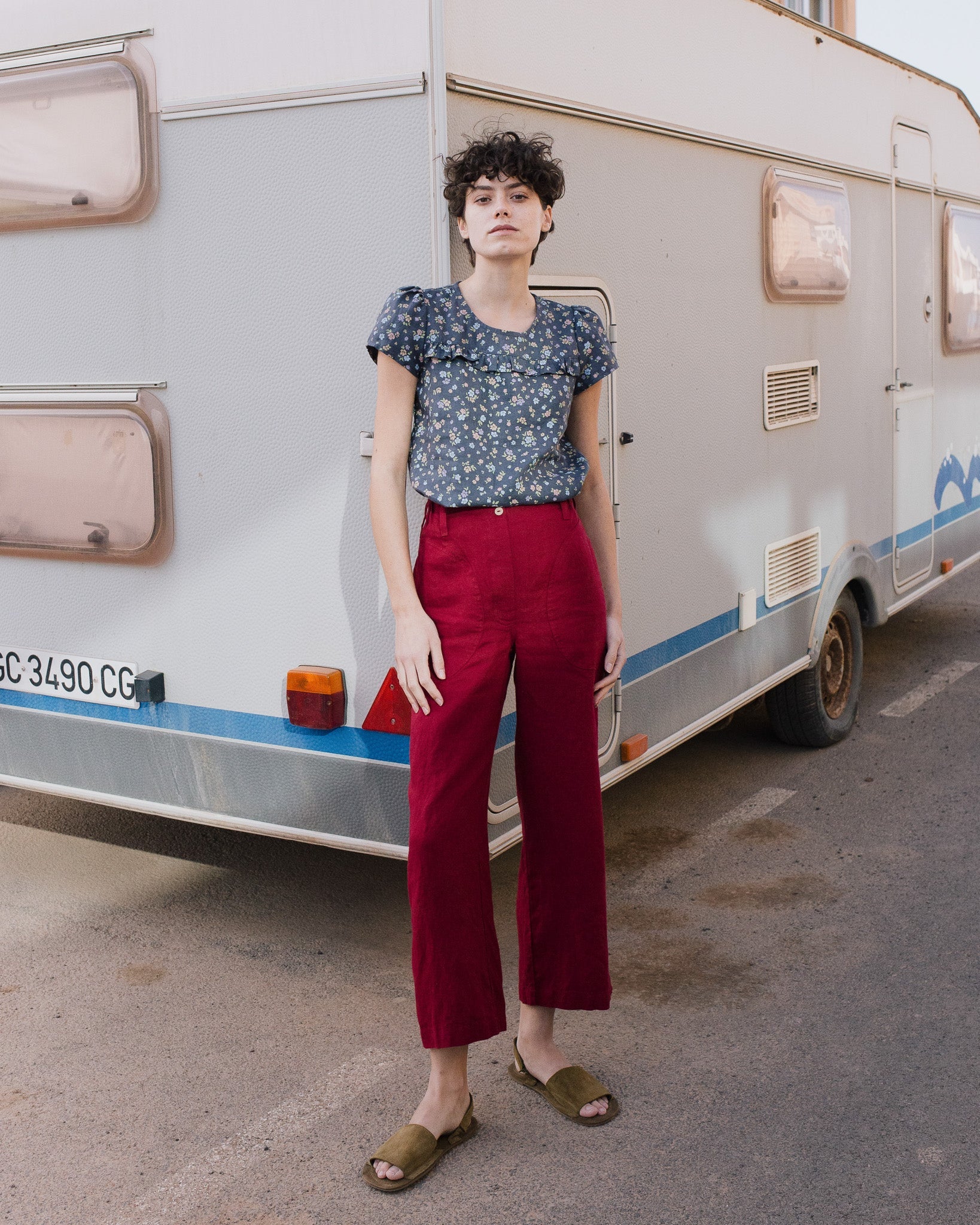 SIENNA fitted linen top - notPERFECTLINEN