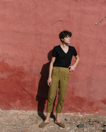 LUCA V-neck fitted linen top - notperfectlinen