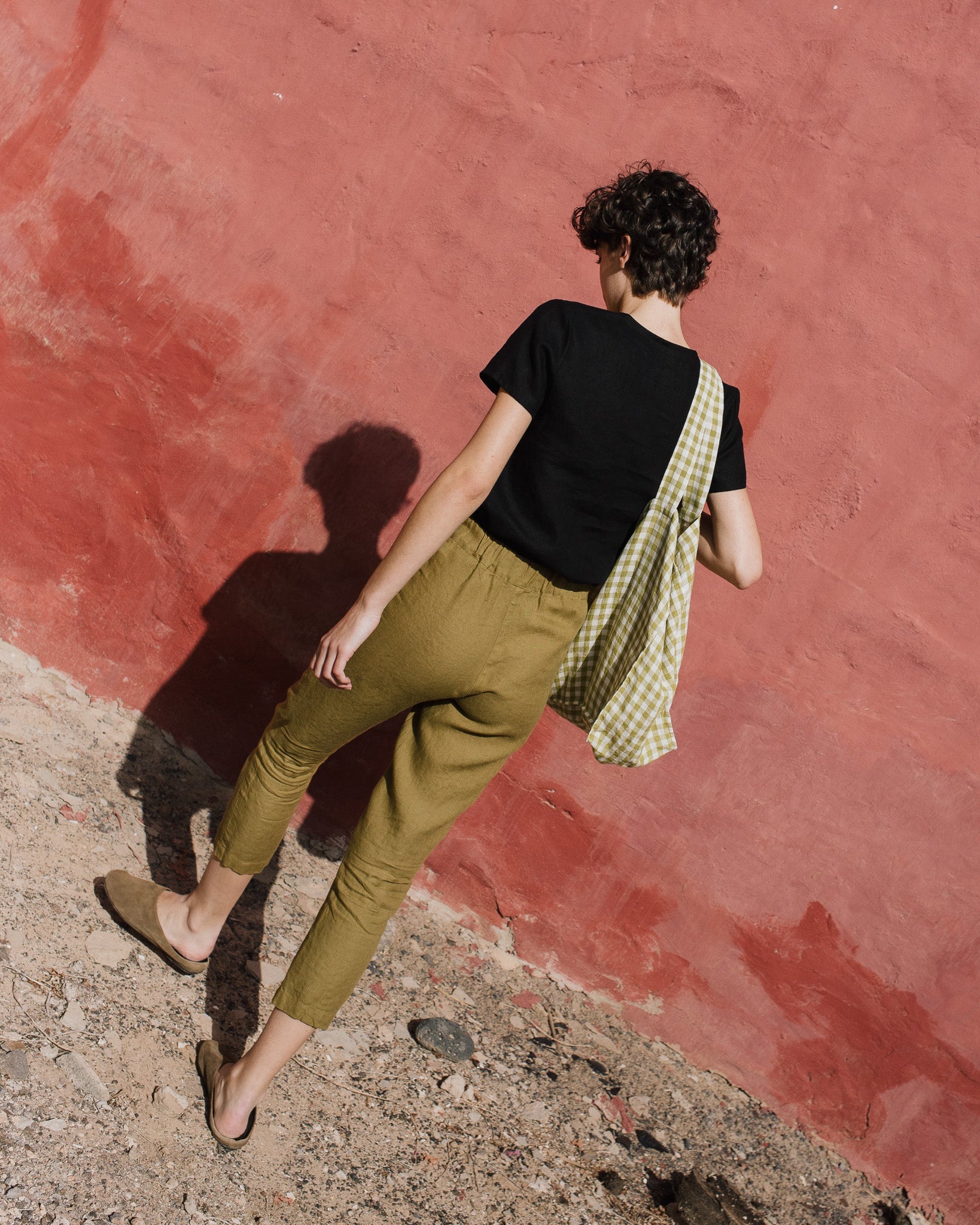 YAMBA cropped linen pants - notPERFECTLINEN