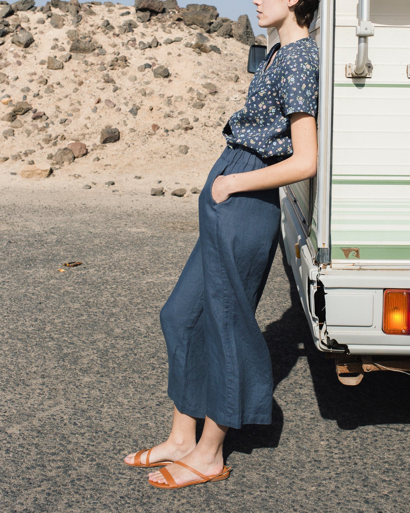 GETTY front snaps linen top - notperfectlinen